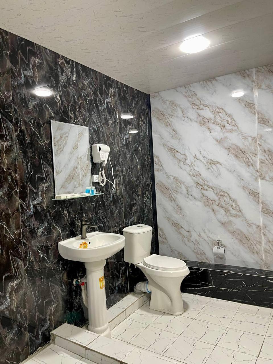 Amor Fati Hotel Toshkent Tasken Kültér fotó